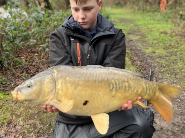 Mike Ring | Decoy lake | 10lbs | 2nd January 2024